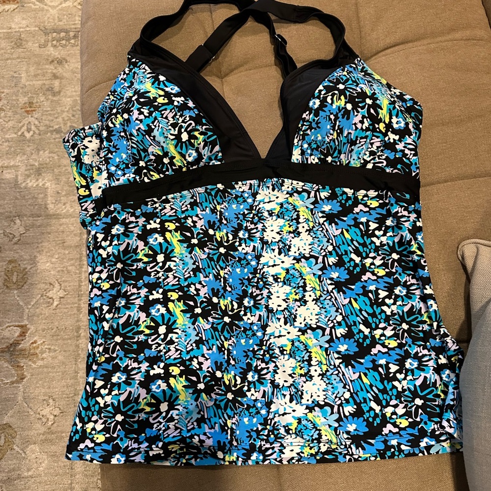 Lands' End Women's Blue Floral Swim Top
